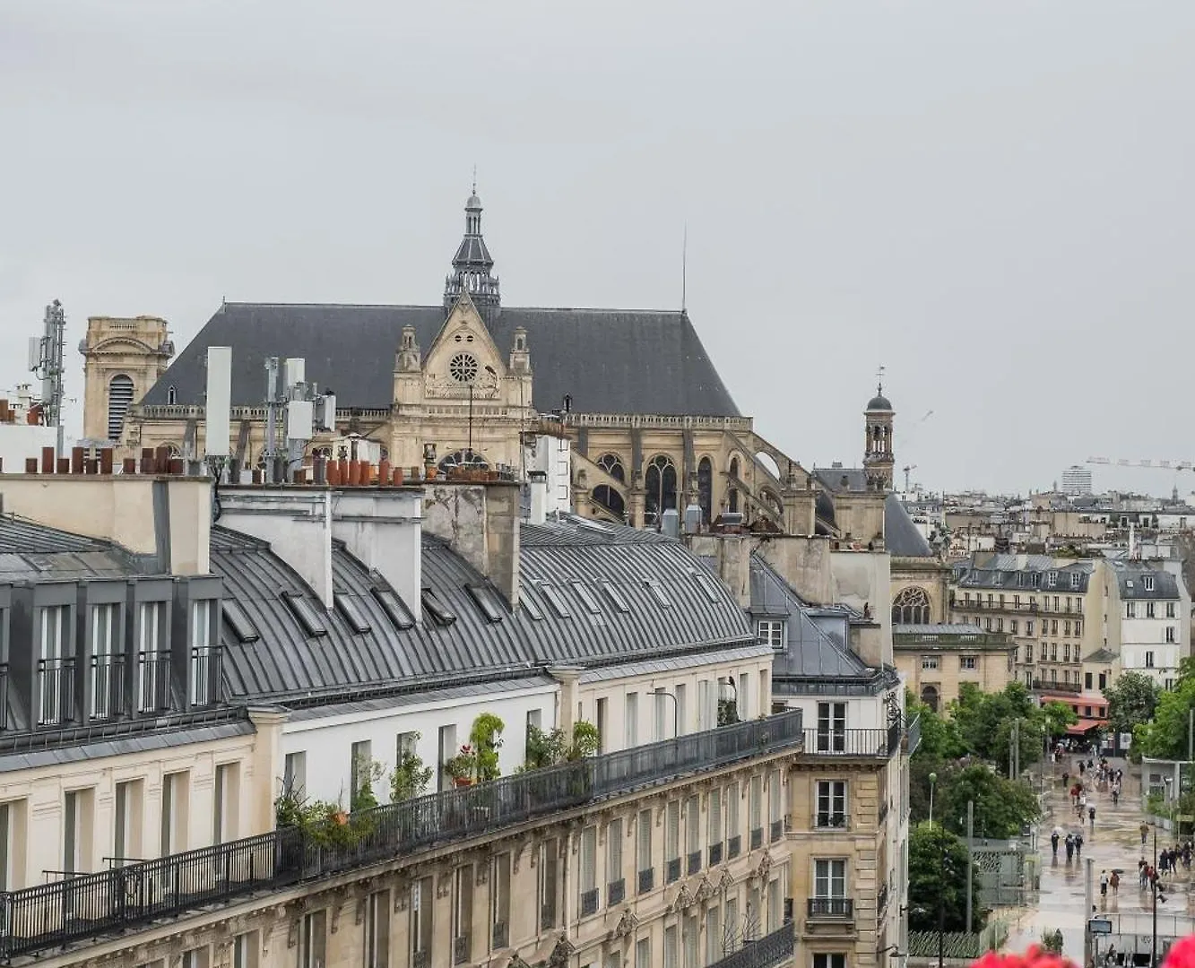 Veeve - Creative Mastery Apartment Paris France
